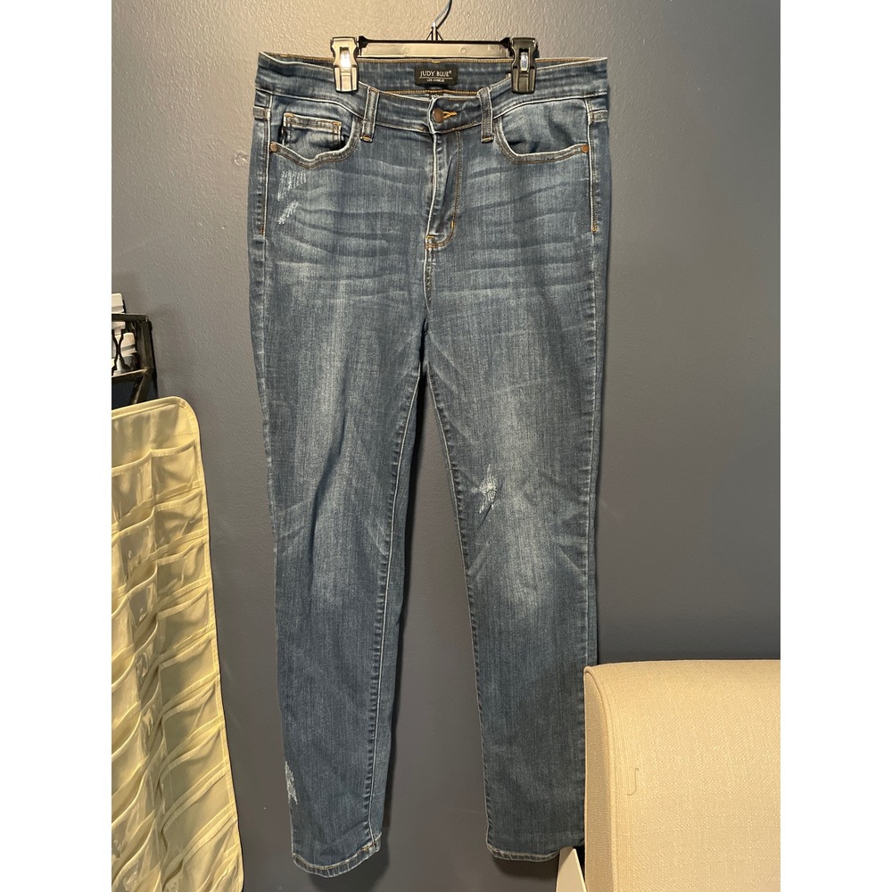 Judy Blue Women's Relaxed Fit Jeans Size 13/31 Light Wash Stretch Denim